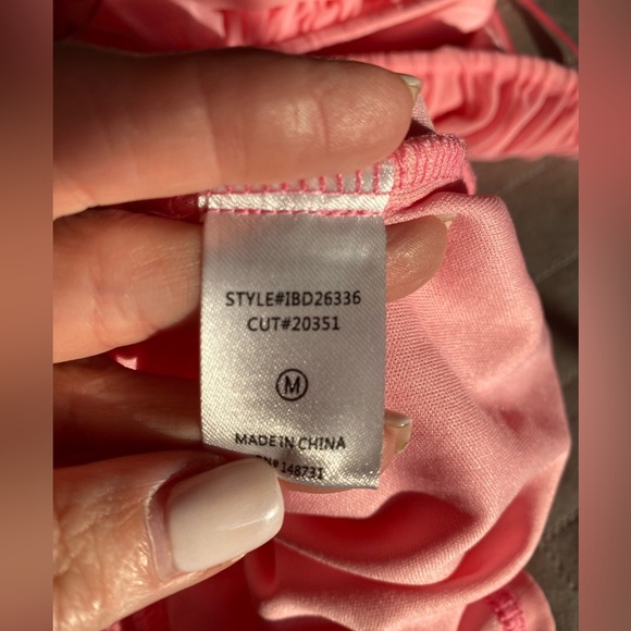 Blue Blush Women’s Pink Accordion Ruffle Strapless Cocktail/Formal Dress Size M - Picture 5 of 6